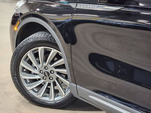 Used 2023 Lincoln Corsair Reserve image 23