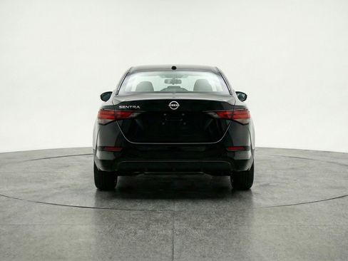 Used 2025 Nissan Sentra SV FWD image 7