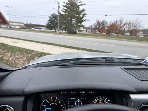 Used 2014 Ford F150 XLT w/ Equipment Group 301A Mid image 26