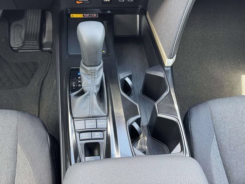 Used 2026 Toyota Camry LE FWD image 6