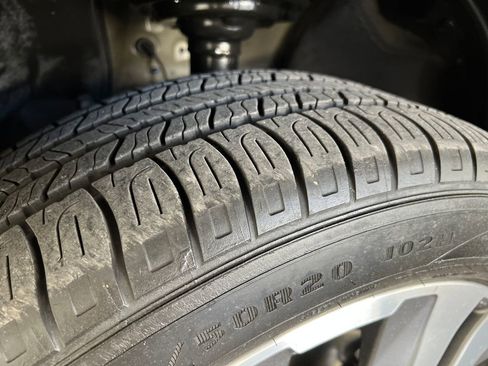 Used 2022 Subaru Ascent Touring w/ Popular Package #2A image 29