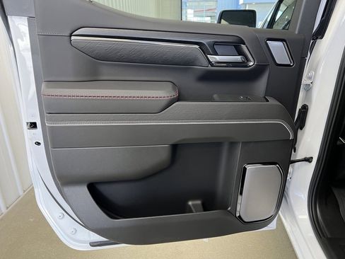 Used 2024 GMC Sierra 1500 AT4X w/ AT4X AEV Edition image 24