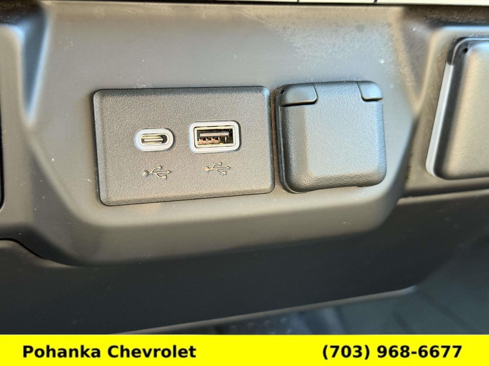 Certified 2023 Chevrolet Silverado 1500 Custom AWD/4WD image 27