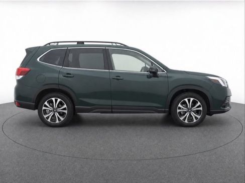 Used 2023 Subaru Forester Limited AWD/4WD image 8