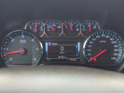 Used 2018 Chevrolet Tahoe Premier w/ RST Edition image 12