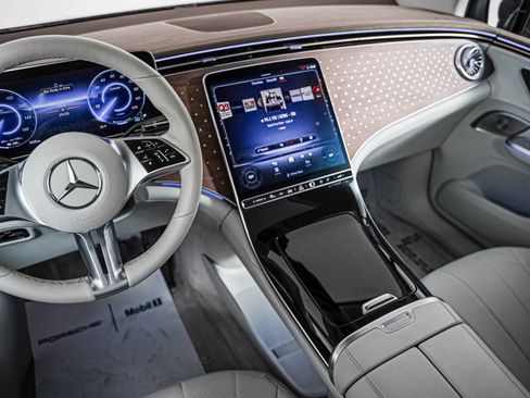 Certified 2023 Mercedes-Benz EQE 350+ SUV image 17