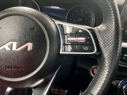 Used 2023 Kia Forte GT-Line image 24