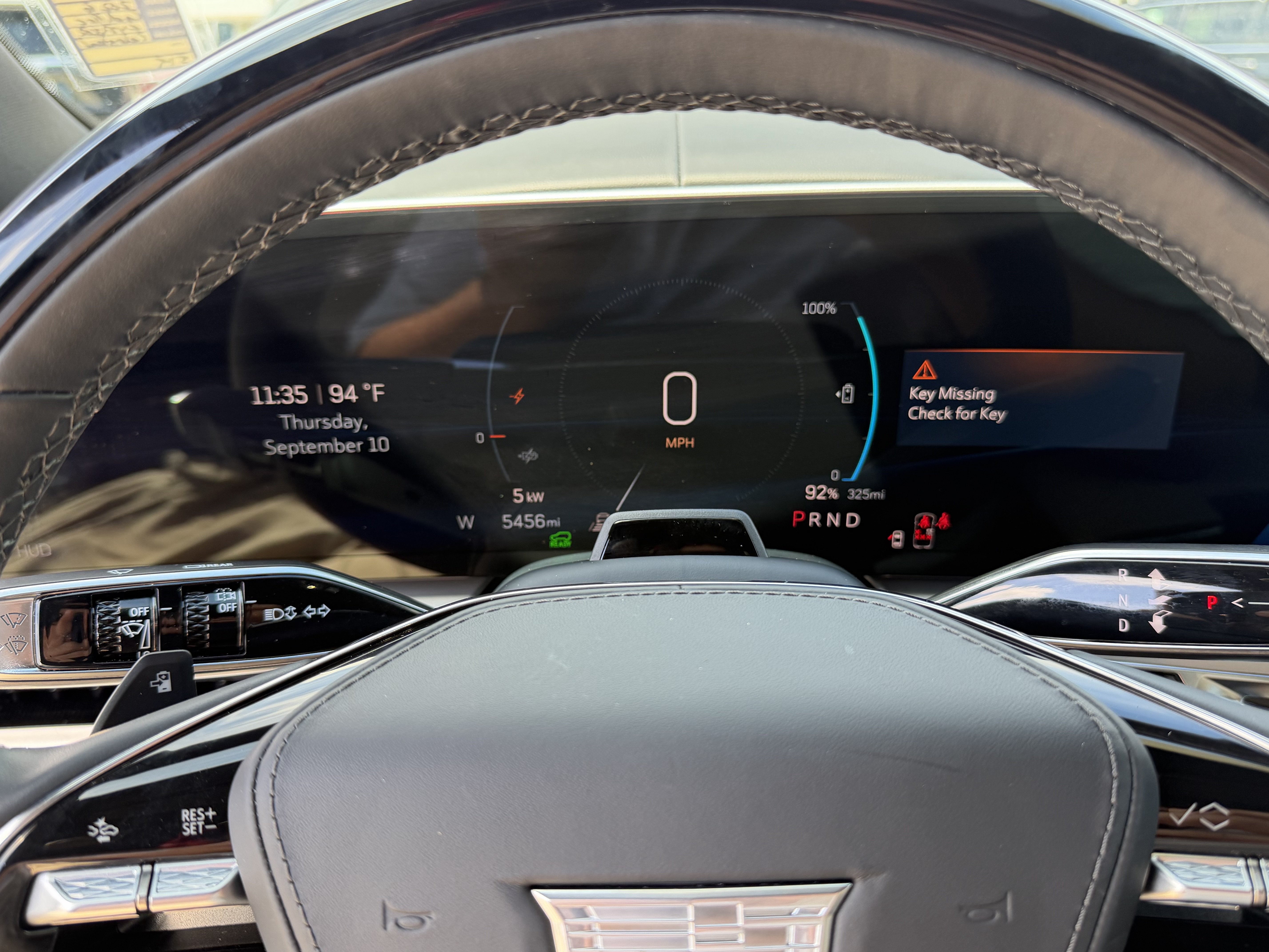 Certified 2026 Cadillac Lyriq Signature Luxury w/ LPO, Blue Accent Package AWD/4WD image 28