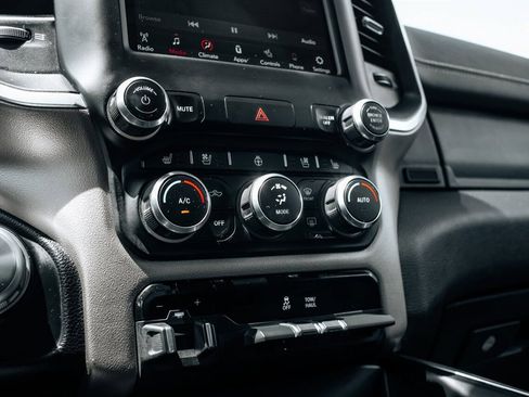 Used 2020 RAM 1500 Laramie AWD/4WD image 35