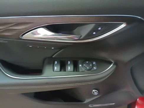Used 2023 Buick Envision Avenir AWD/4WD image 12