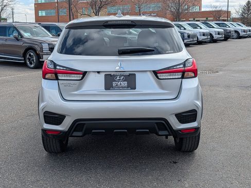 Used 2025 Mitsubishi Outlander Sport ES image 4