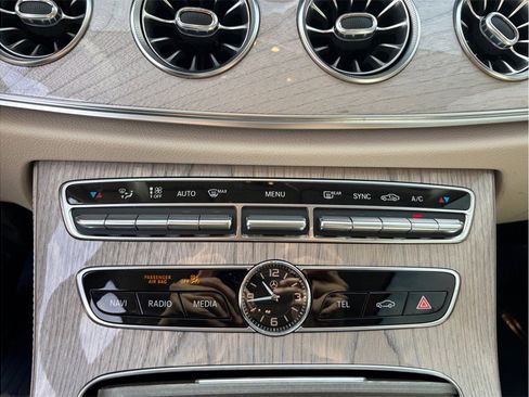 Used 2019 Mercedes-Benz E 450 Cabriolet image 30