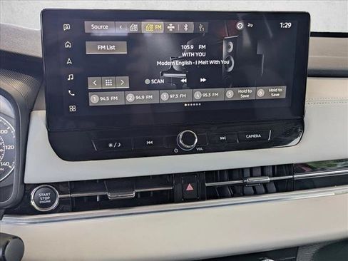 Used 2025 Mitsubishi Outlander SE FWD image 15