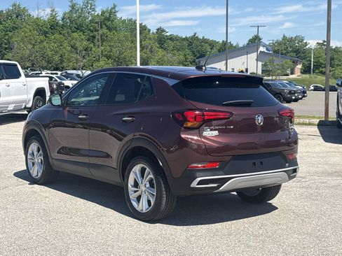 Used 2023 Buick Encore GX Preferred w/ Cold Weather Comfort Package AWD/4WD image 4