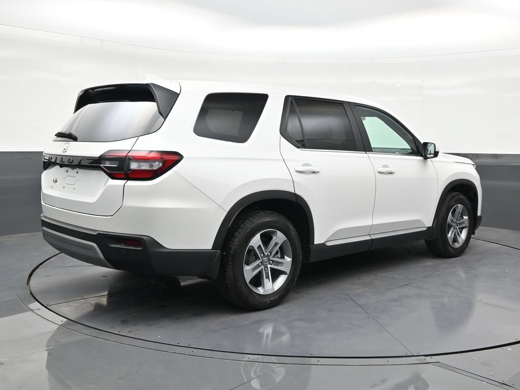 Used 2025 Honda Pilot EX-L image 5