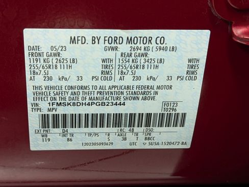 Certified 2023 Ford Explorer XLT w/ Class IV Trailer Tow Package image 17