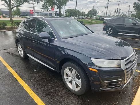 Used 2018 Audi Q5 2.0T Premium Plus AWD/4WD image 2