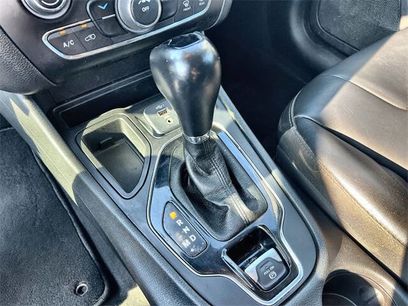 Used 2021 Jeep Cherokee Latitude Plus