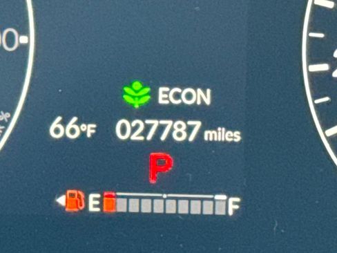 Certified 2025 Honda CR-V Sport image 16