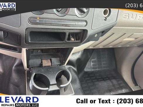 Used 2009 Ford F250 XL AWD/4WD image 15