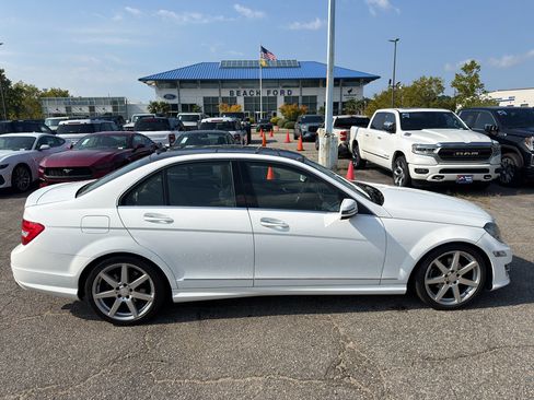 Used 2013 Mercedes-Benz C 250 Sedan image 4