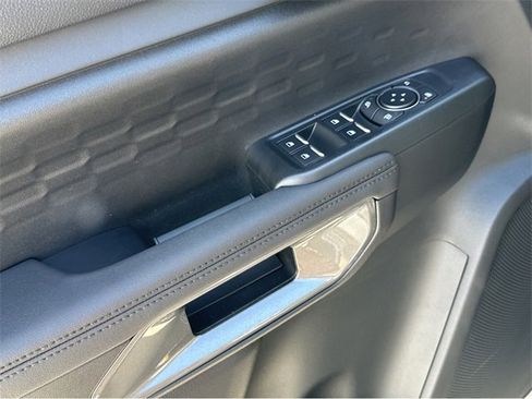 New 2025 Ford Ranger XLT w/ Equipment Group 301A High image 38