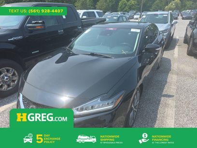 Used 2021 Nissan Maxima Platinum w/ Sport Mat Group