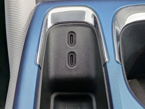 New 2025 Chevrolet Equinox EV LT w/ LPO, All-Weather Mat Package image 25