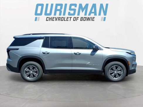 New 2026 Chevrolet Traverse LT AWD/4WD image 2