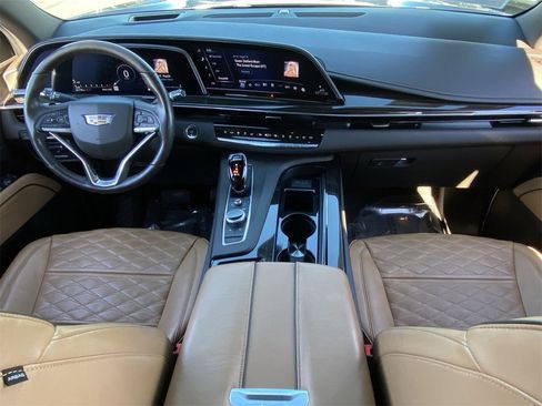 Used 2021 Cadillac Escalade Sport w/ Driver Assist Tech Package image 15