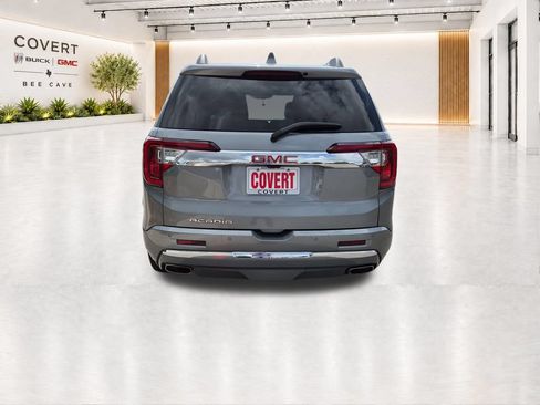 Used 2023 GMC Acadia Denali w/ Denali Ultimate Package FWD image 11