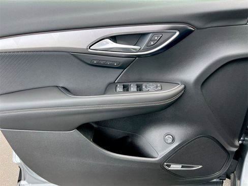 New 2026 Buick Envision Sport Touring image 19