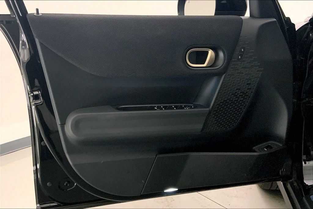 Used 2025 MINI Cooper S FWD image 24