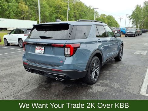 Used 2025 Ford Explorer ST w/ Sun And Sound Package AWD/4WD image 6