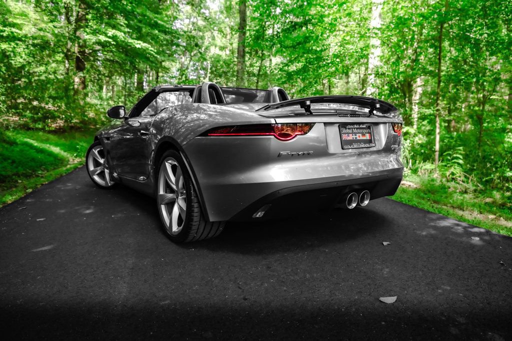 Used 2019 Jaguar F-TYPE Convertible AWD image 10