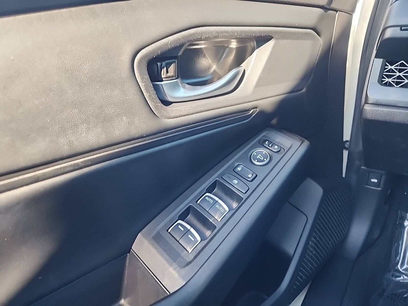 Used 2024 Honda Accord EX image 25