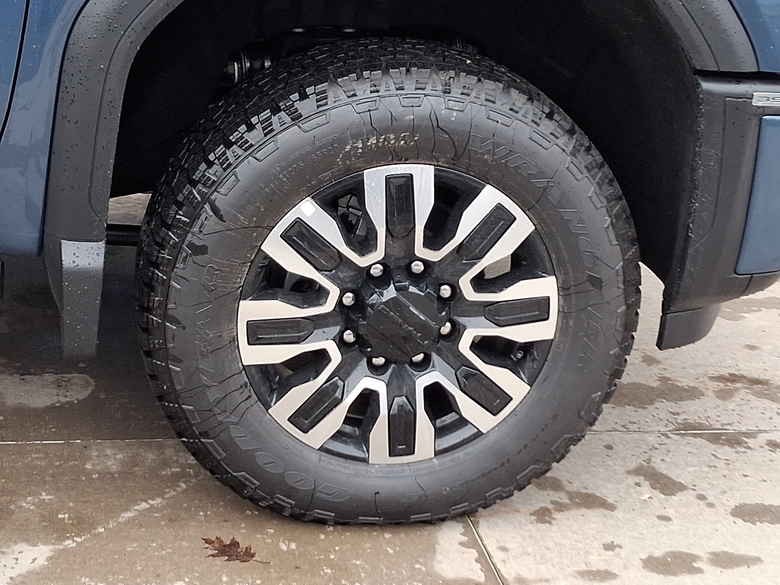 New 2026 GMC Sierra 3500 Denali Ultimate AWD/4WD image 8