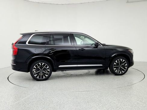 New 2025 Volvo XC90 B6 Plus w/ Protection Package Premier image 4