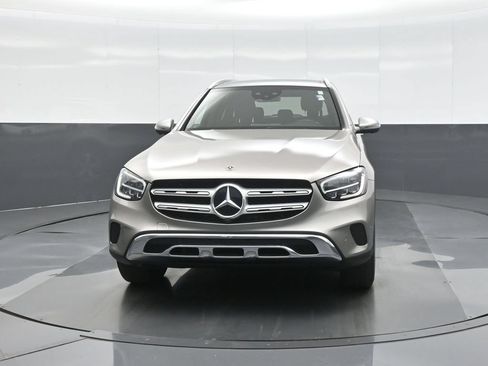 Used 2020 Mercedes-Benz GLC 300 4MATIC image 2