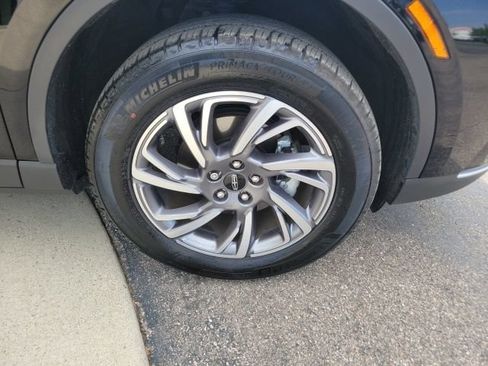 Certified 2024 Lincoln Corsair AWD w/ Equipment Group 101A image 17