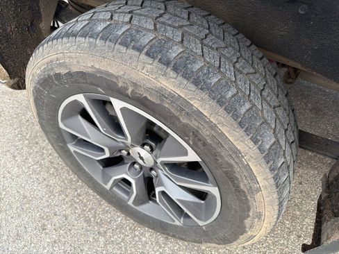 Used 2020 Chevrolet Silverado 1500 RST image 6