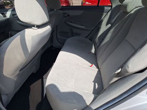 Used 2010 Toyota Corolla FWD image 26