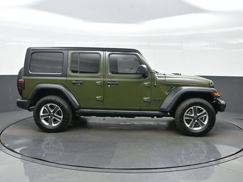 Used 2021 Jeep Wrangler Unlimited Sport AWD/4WD image 7
