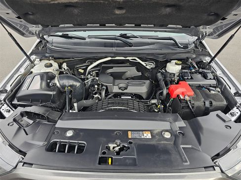 Used 2021 Ford Ranger XLT w/ Equipment Group 302A High image 9