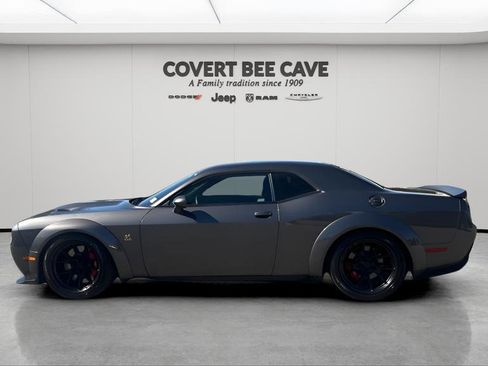 Used 2022 Dodge Challenger R/T Scat Pack image 5