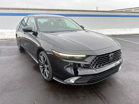 New 2026 Honda Accord Touring image 7