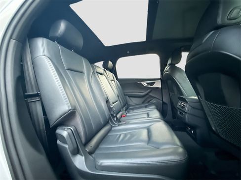 Used 2019 Audi Q7 2.0T Premium Plus w/ Premium Plus Package image 32