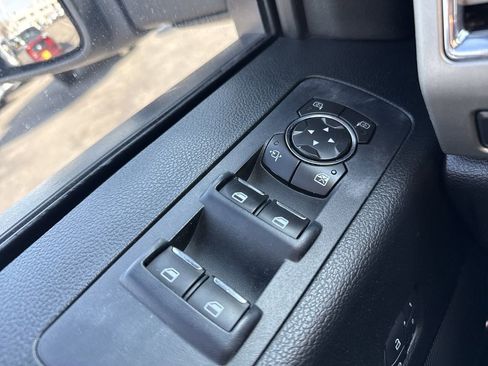 Used 2015 Ford F150 Lariat w/ Equipment Group 502A Luxury AWD/4WD image 26