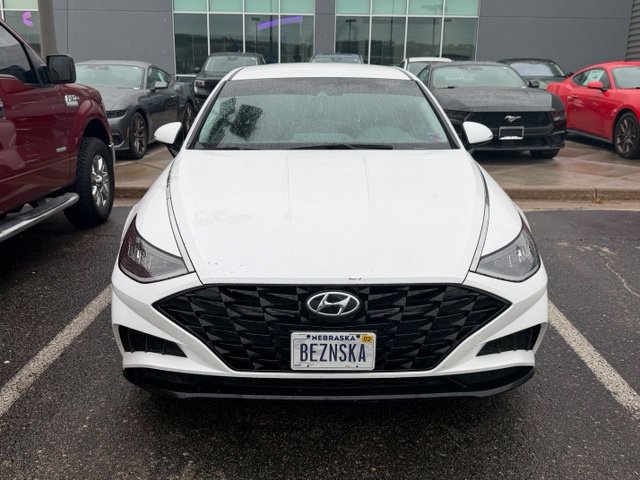 Used 2023 Hyundai Sonata SEL FWD image 2