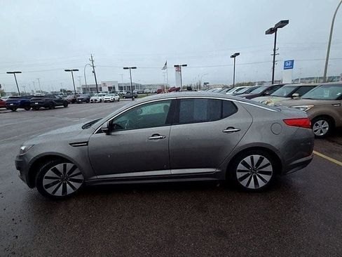 Used 2013 Kia Optima SX image 8